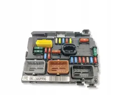 Módulo BSM Caja de Fusibles OEM 9664997780 Peugeot