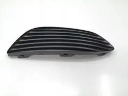 Stoßfängergrill für Mercedes C W205 14- Rechts Vorne