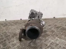 Infiniti Q50 Turbo OEM FBZ14104 - Pieza Usada
