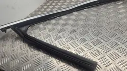 Mercedes E-klass W213 dörrfönstertätning OEM A2137252800