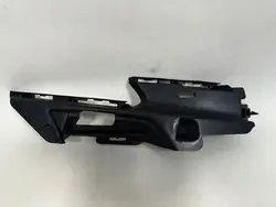 AUDI A3 8V Guía de Parachoques Delantero Derecho 8V3807320