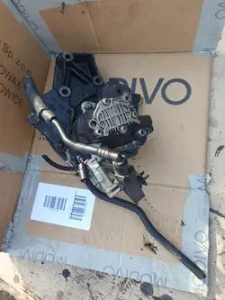 OEM 8200055072 ruiskutuspumppu Volvo V40:lle