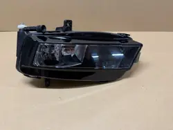 Phare Halogène Gauche OEM 5G0941661D Avant