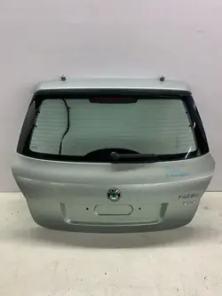 Takaluukku Skoda Fabia II Lift (2010-2014) LF7W