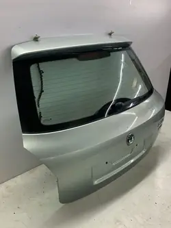 Couvercle de coffre arrière Skoda Fabia II Lift (2010-2014) LF7W