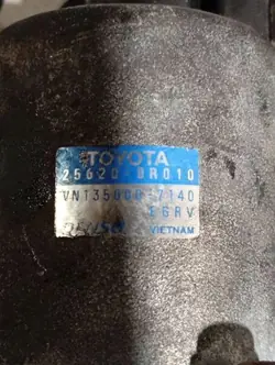Soupape EGR Toyota OEM 256200R010 - Occasion