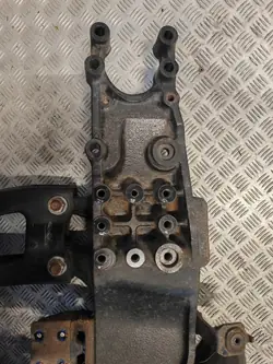 Frame-verlenging Ford OEM JC46-5C080-AB rechts/links