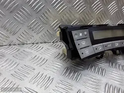 Módulo de controle climático Toyota Prius 2011 75d725