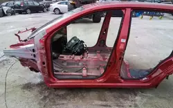 Pilar cuarto izquierdo OEM Wrakowisko-7746- para Renault Kadjar