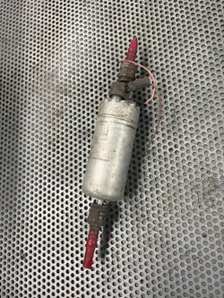 Polttoainepumppu Iveco Daily 0580464103