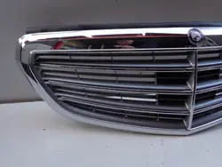 Grill Mercedes E-Klasse W212 12- Lift