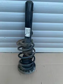 BMW OEM 6861671 Etu-Vasen Jousitus X-Drive