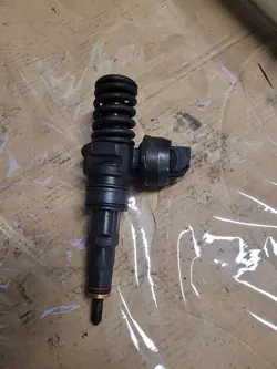 Fuel Injector 2.0TDI 140HP BPW Audi A4 B7 A6 C6