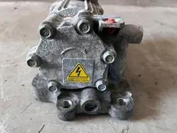 Kia Hydraulikölpumpe OEM 03-35-20008 - Gebraucht