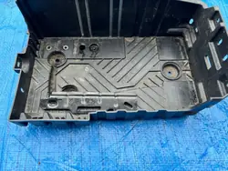 Support batterie OEM 9823533180 pour Opel Corsa F