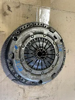 Embreagem VW AUDI SKODA 1.0 TFSI 04C105266E