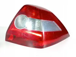Lámpara Trasera Derecha Renault Megane II OE 8200142681F