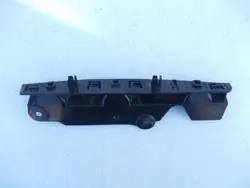 Support de garde-boue avant Renault Master III 2022 OEM 620438971R