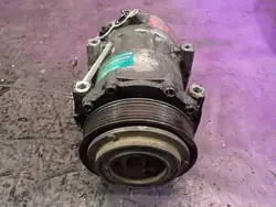 Compresseur de climatisation RENAULT LAGUNA I 2.0 7700859676D