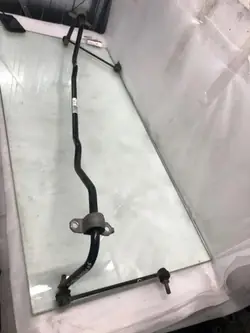 Stabilointitanko Renault Megane OEM 562305MZ0A
