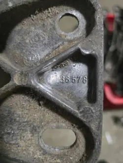 BMW 5 TOURING E34 växellådsfäste OEM 1138578