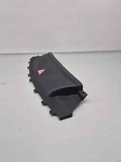 OEM 7209617 Gurtabdeckung vorne - Rechte Seite