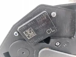 Serrure de Porte Avant Gauche VOLVO V60 5 Pin 31301737