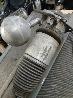 Amortecedor Traseiro Esquerdo VW Phaeton 3.2 V6 OEM 3D0616001F
