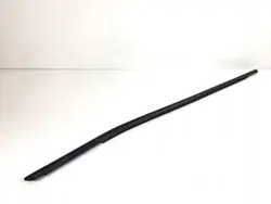 OEM etu-oikea raapimisliuska Skoda Octavia IV:lle