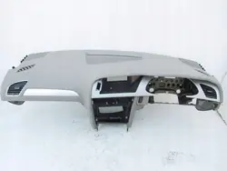 OEM 12429772280 kojelauta Audi A4 B8 2007-2011