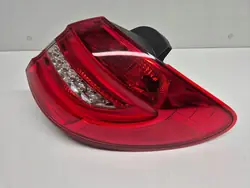 MERCEDES CLASSE B W246 LAMPE ARRIÈRE DROITE LED OEM