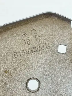 Support d'aile avant gauche OEM 016693d04 Citroen