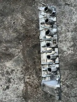 Culasse Moteur BMW OEM 22468759 pour 525d M57D25