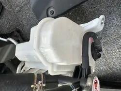 Kylvätskeutjämnare Lexus UX 2021 OEM K003
