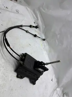 Opel Corsa E Versnellingskabel OEM 55599329/30 - Gebruikt