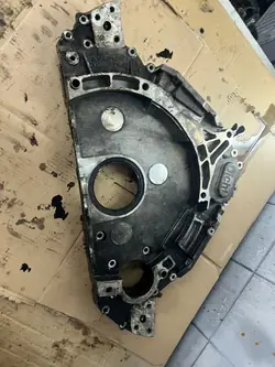 VW Touareg 5.0TDI kamlockshölje OEM 07z109211g
