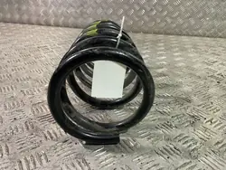 UTO26713 Mola traseira para Lexus RX 450H 2021