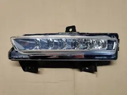 Renault OE 266052153R Halogen LED DRL Links Vorne