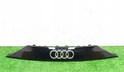 Audi Q8 Kofferkleplijst OEM 4M8853236 K&B