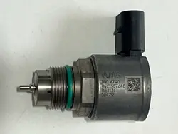 Válvula reguladora pressão OEM 04L130764C para VW Audi