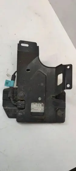 Hyundai Kona Sokean kulman anturi OEM 95821-J9000 Oikea