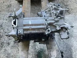 Motor da bomba lavaparabrisas OEM 70163570 para Citroën C4 III