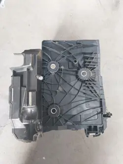 Renault OE Cubierta Base Batería OEM 244280018R