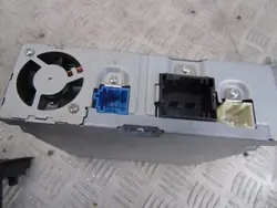 Mercedes CD-vaihtaja A1648707989 - Käytetty OEM-osa