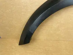 OEM 8W9853717 Etuosa Vasen Lokasuojus Audi A4 B9