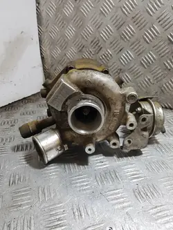Turboalimentador Mitsubishi 1.8 DI-D, OE 49335-01001