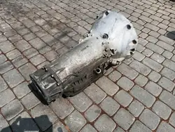 Getriebe OEM 52108649AD für Jeep Wrangler JK 2.8 CRD