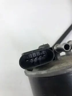 Filtre à carburant Mercedes-Benz OEM UVY6117 Vito Viano