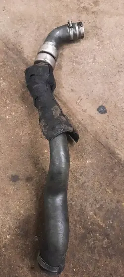 Manguera de admisión 8200605907 Renault Master