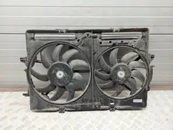 Carter de ventilateur Audi Q3 OEM 8K0121003AG - Occasion